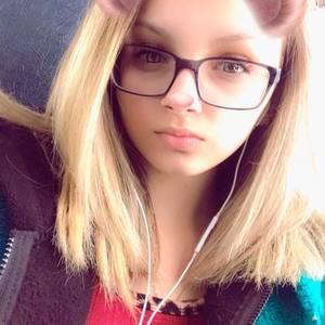 Meet your Posher, Hailey